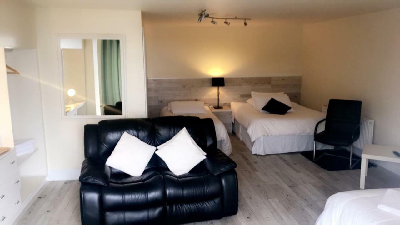Wildwood Lodge 卡林福德 外观 照片